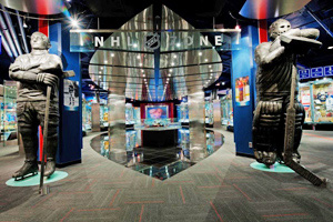 Statues of Cyclone Taylor and Ken Dryden