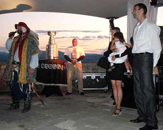Zdeno Chara and his family along with the Stanley Cup were welcomed at Trencin Castle.