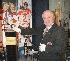 Gold medal winning puck arrives at the HHOF