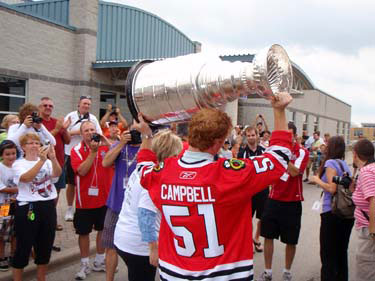 Brian Campbell and the Stanley Cup arrive at the Gemini Sportsplex in Strathroy, ON.
