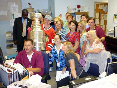 Patrick Kane and the Stanley Cup visit the Roswell Park Cancer Institute.