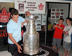 Tyler Seguin and Lord Stanley arrive at Westwood Arena.