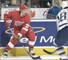 2001-02 Luc Robitaille Detroit Red Wings Stanley Cup Finals Game