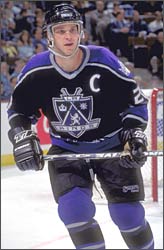 luc robitaille captain