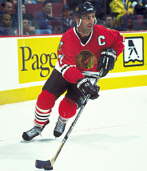 Chelios back in Chicago with AHL Wolves