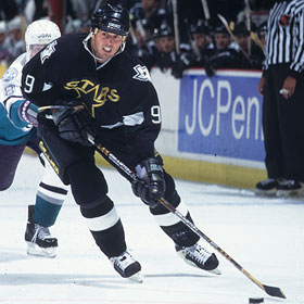Mike Modano and the State of Hockey in Minnesota - Minnesota Fun Facts