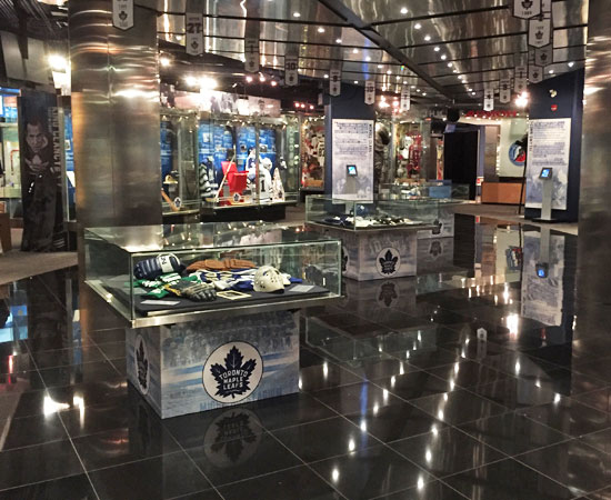 toronto maple leafs store